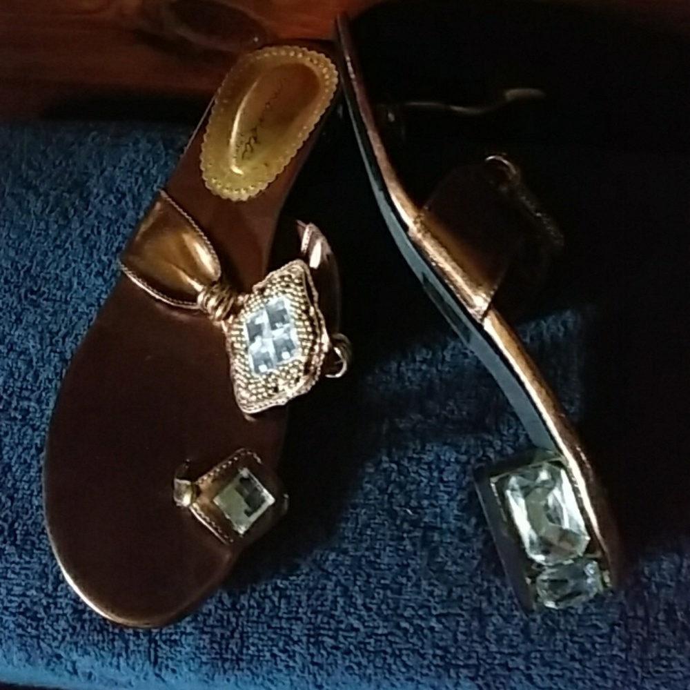 Bronze and Rhinestone Embossed Sandals - Picture 5 of 6